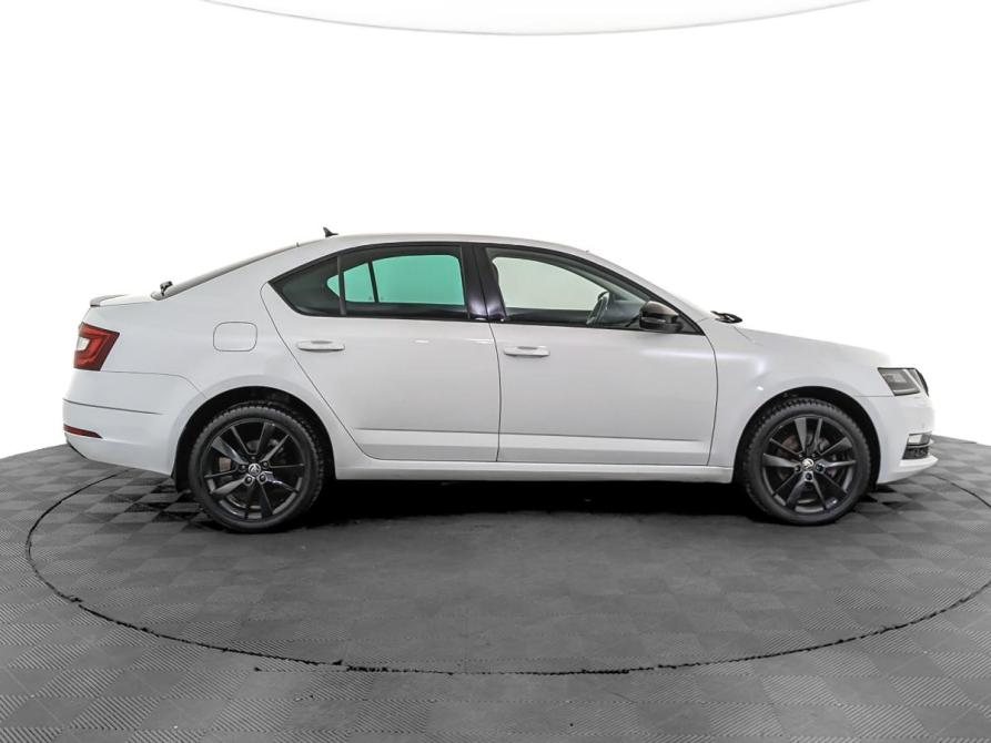 Skoda Octavia III (A7) Рестайлинг Санкт-Петербург  - изображение 4