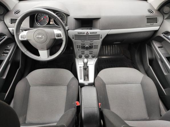 Opel Astra H Рестайлинг с пробегом 2012 года, цена 829 000 рублей, 84760 км, хэтчбек, Автокод Объявления