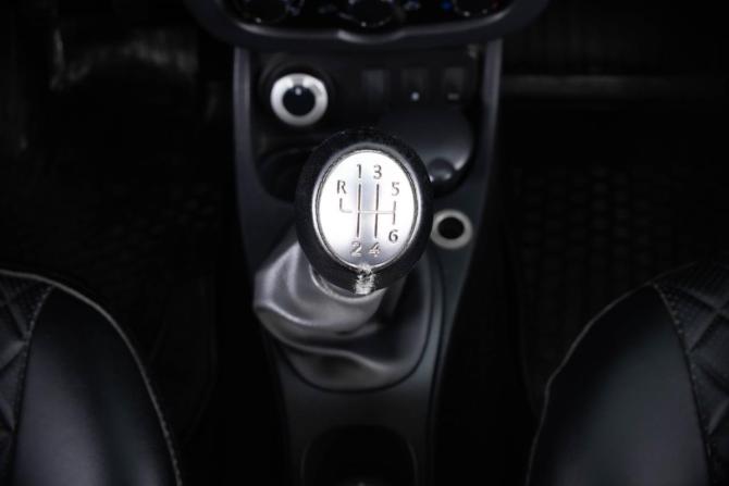 Renault Duster I Рестайлинг с пробегом 2015 года, цена 1 259 000 рублей, 193000 км, внедорожник, Автокод Объявления