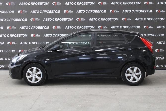 Hyundai Solaris I с пробегом 2012 года, цена 726 000 рублей, 106000 км, хэтчбек, Автокод Объявления