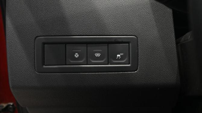 Renault Arkana I с пробегом 2019 года, цена 1 435 000 рублей, 136526 км, внедорожник, Автокод Объявления
