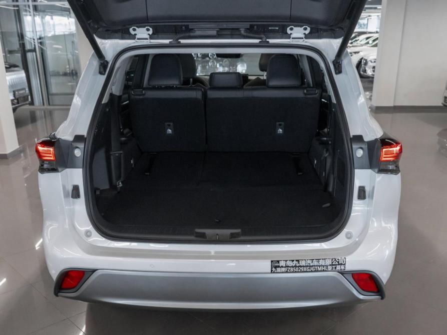 Toyota Highlander IV (XU70) Москва  - изображение 28