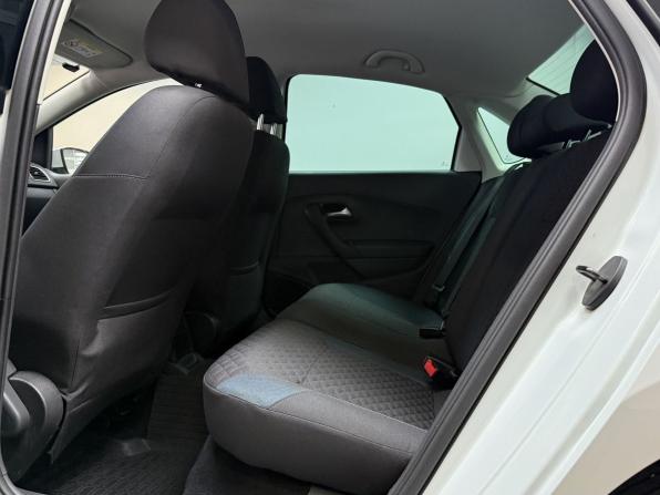 Volkswagen Polo V Рестайлинг с пробегом 2020 года, цена 1 250 000 рублей, 132882 км, седан, Автокод Объявления