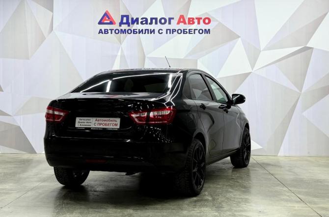 Lada (ВАЗ) Vesta I с пробегом 2021 года, цена 950 000 рублей, 104713 км, седан, Автокод Объявления
