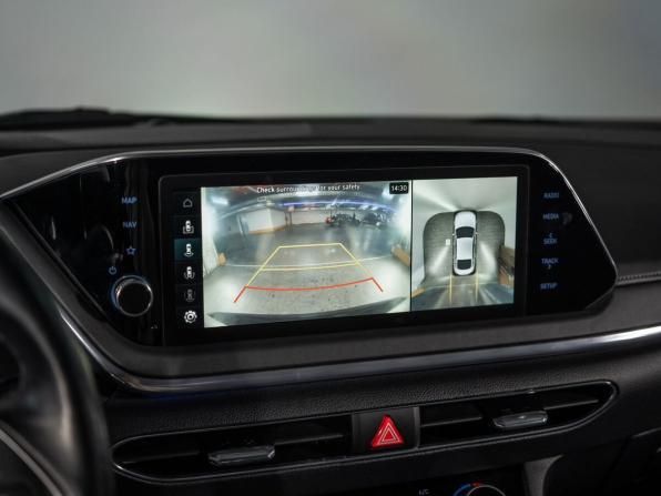 Hyundai Sonata VIII (DN8) с пробегом 2022 года, цена 2 100 000 рублей, 69549 км, седан, Автокод Объявления