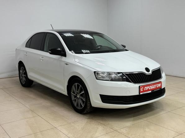 Skoda Rapid I Рестайлинг с пробегом 2019 года, цена 1 280 000 рублей, 93123 км, лифтбек, Автокод Объявления