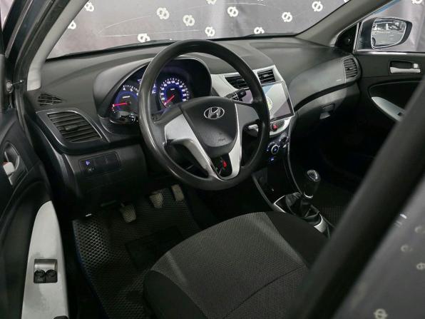 Hyundai Solaris I с пробегом 2012 года, цена 473 000 рублей, 212635 км, седан, Автокод Объявления