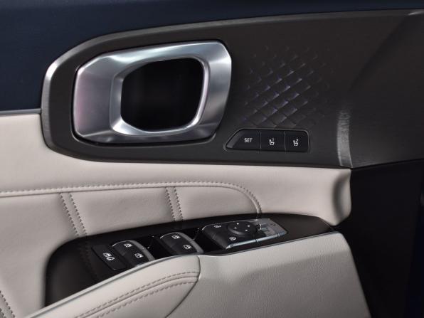 Kia Sorento IV с пробегом 2020 года, цена 3 684 995 рублей, 94436 км, внедорожник, Автокод Объявления