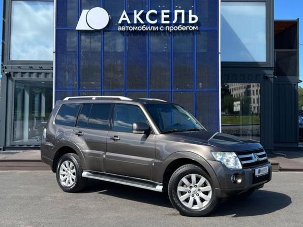 Mitsubishi Pajero IV с пробегом 2010 года, цена 1 799 000 рублей, 239000 км, внедорожник, Автокод Объявления