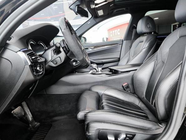 BMW 5 серии VII (G30/G31/G38) с пробегом 2018 года, цена 3 580 000 рублей, 98764 км, седан, Автокод Объявления