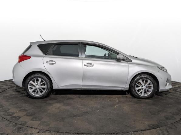 Toyota Auris II с пробегом 2013 года, цена 1 095 000 рублей, 181135 км, хэтчбек, Автокод Объявления
