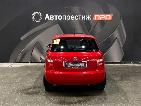Skoda Fabia II Рестайлинг с пробегом 2014 года, цена 670 000 рублей, 97852 км, хэтчбек, Автокод Объявления