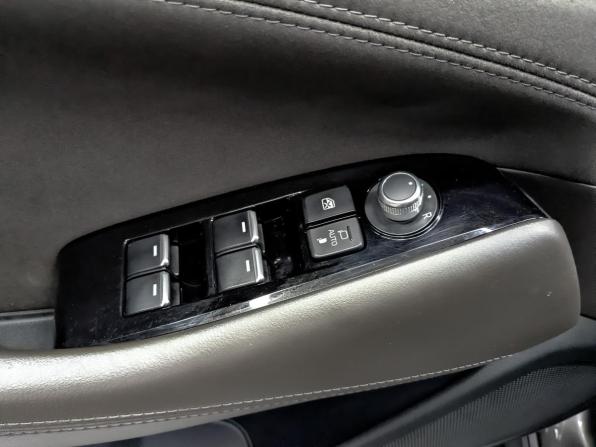 Mazda 6 III (GJ) Рестайлинг 2 с пробегом 2021 года, цена 2 480 000 рублей, 134609 км, седан, Автокод Объявления