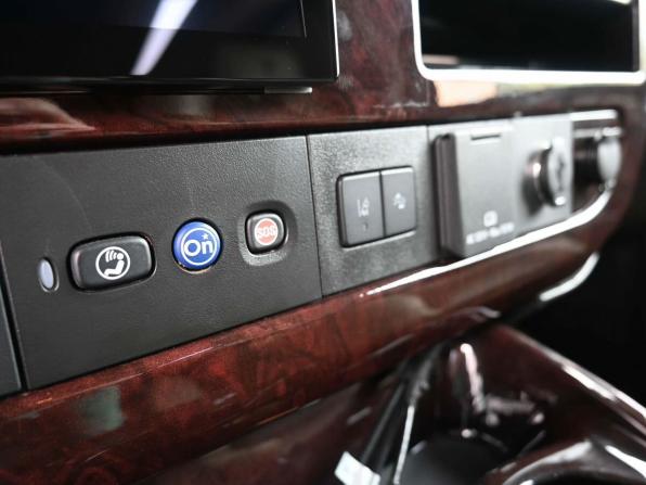 Chevrolet Express II с пробегом 2020 года, цена 10 999 900 рублей, 35000 км, минивэн, Автокод Объявления