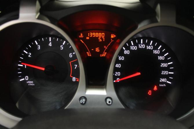 Nissan Juke I с пробегом 2011 года, цена 890 000 рублей, 140000 км, внедорожник, Автокод Объявления