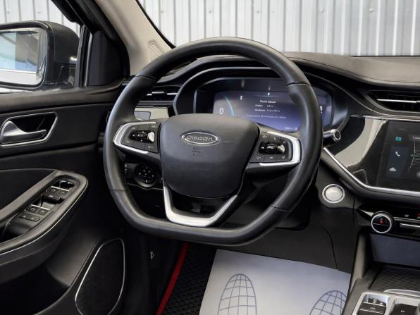 Omoda S5 с пробегом 2023 года, цена 1 157 000 рублей, 79337 км, седан, Автокод Объявления