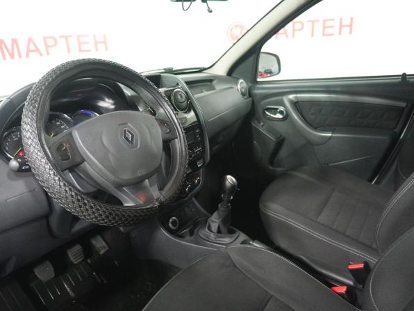 Renault Duster I Рестайлинг с пробегом 2017 года, цена 1 205 000 рублей, 160440 км, внедорожник, Автокод Объявления