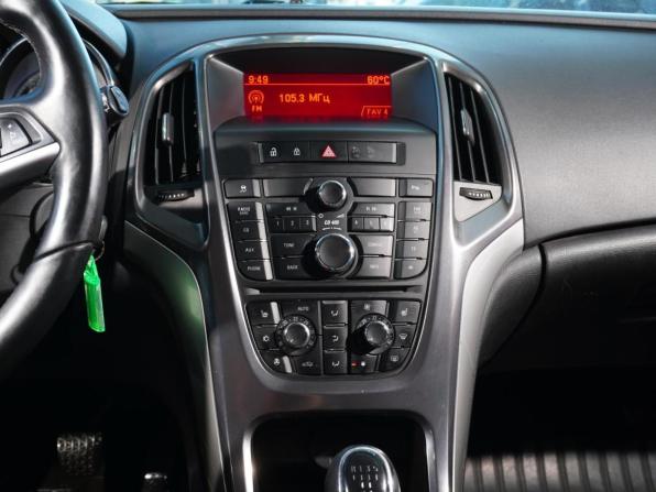Opel Astra J с пробегом 2011 года, цена 648 000 рублей, 119828 км, хэтчбек, Автокод Объявления