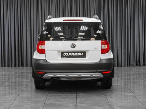 Skoda Yeti I с пробегом 2014 года, цена 799 000 рублей, 169617 км, внедорожник, Автокод Объявления