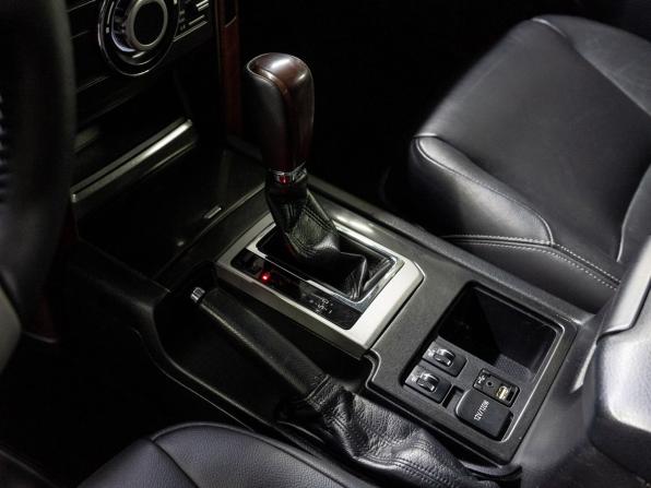 Toyota Land Cruiser Prado 150 Series Рестайлинг 2 с пробегом 2017 года, цена 4 350 000 рублей, 148760 км, внедорожник, Автокод Объявления