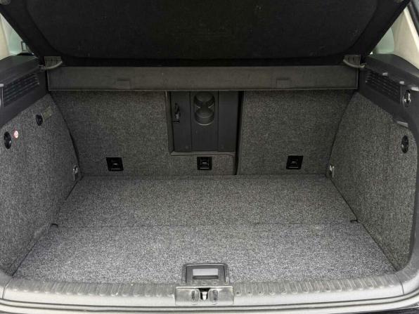 Volkswagen Tiguan I Рестайлинг с пробегом 2012 года, цена 1 250 000 рублей, 176705 км, внедорожник, Автокод Объявления