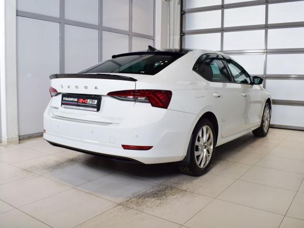 Skoda Octavia IV (A8) с пробегом 2021 года, цена 2 415 997 рублей, 84856 км, лифтбек, Автокод Объявления