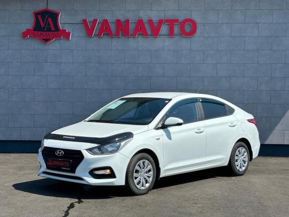 Hyundai Solaris II с пробегом 2019 года, цена 1 370 000 рублей, 55808 км, седан, Автокод Объявления
