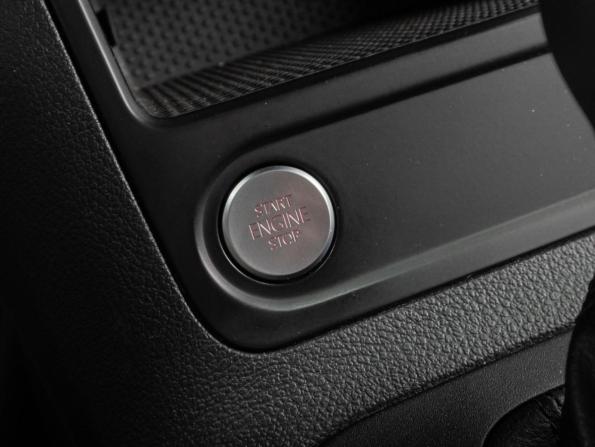 Volkswagen Tiguan I Рестайлинг с пробегом 2012 года, цена 1 679 000 рублей, 137875 км, внедорожник, Автокод Объявления