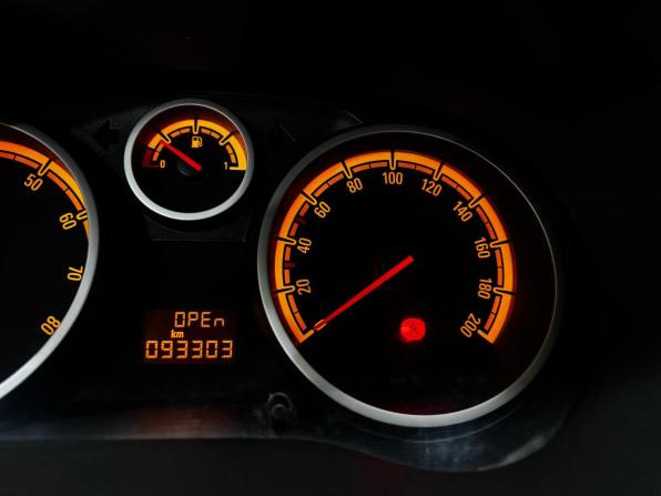 Opel Corsa D Рестайлинг II с пробегом 2011 года, цена 555 000 рублей, 93302 км, хэтчбек, Автокод Объявления