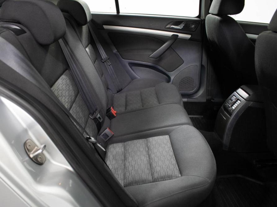 Skoda Octavia II (A5) Рестайлинг Москва  - изображение 10