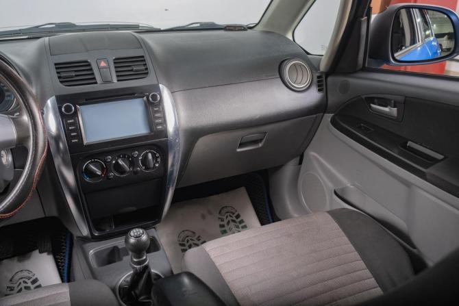 Suzuki SX4 I (Classic) Рестайлинг с пробегом 2012 года, цена 789 000 рублей, 333000 км, хэтчбек, Автокод Объявления