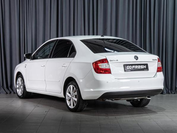 Skoda Rapid I с пробегом 2015 года, цена 999 000 рублей, 142665 км, лифтбек, Автокод Объявления