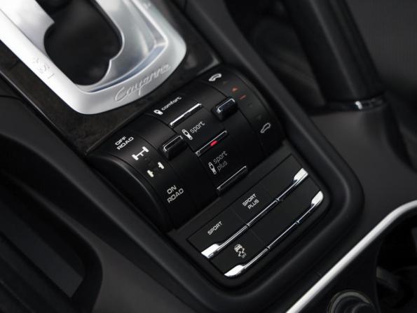 Porsche Cayenne II Рестайлинг (958) с пробегом 2017 года, цена 4 899 000 рублей, 146608 км, внедорожник, Автокод Объявления