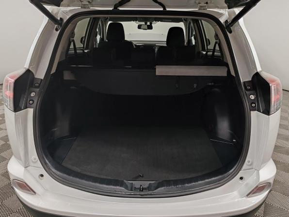Toyota RAV4 IV (XA40) Рестайлинг с пробегом 2019 года, цена 2 349 000 рублей, 161240 км, внедорожник, Автокод Объявления