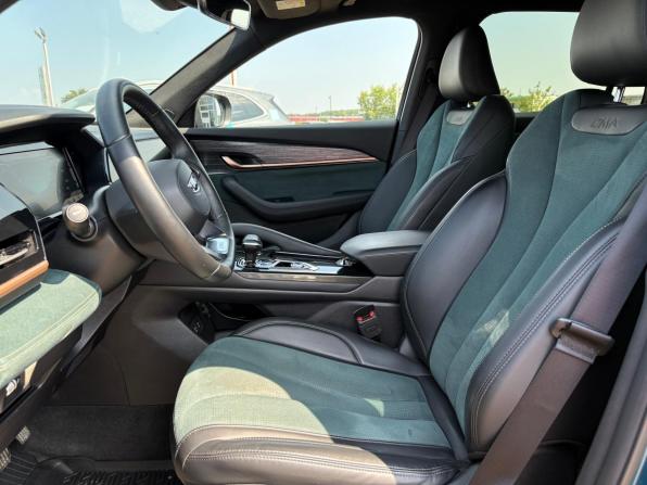 Geely Monjaro I с пробегом 2024 года, цена 3 050 000 рублей, 93250 км, внедорожник, Автокод Объявления