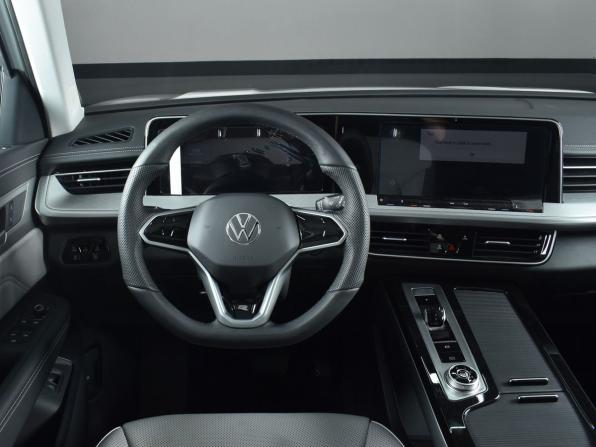 Volkswagen Tavendor I с пробегом 2026 года, цена 5 384 995 рублей, 32 км, внедорожник, Автокод Объявления