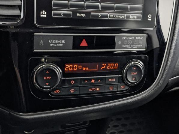 Mitsubishi Outlander III Рестайлинг 3 с пробегом 2019 года, цена 2 100 000 рублей, 135681 км, внедорожник, Автокод Объявления
