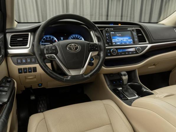 Toyota Highlander III (XU50) с пробегом 2014 года, цена 2 930 000 рублей, 149794 км, внедорожник, Автокод Объявления