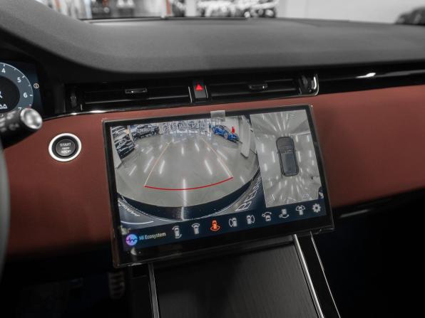 Land Rover Range Rover Evoque II Рестайлинг с пробегом 2025 года, цена 5 800 000 рублей, 39 км, внедорожник, Автокод Объявления