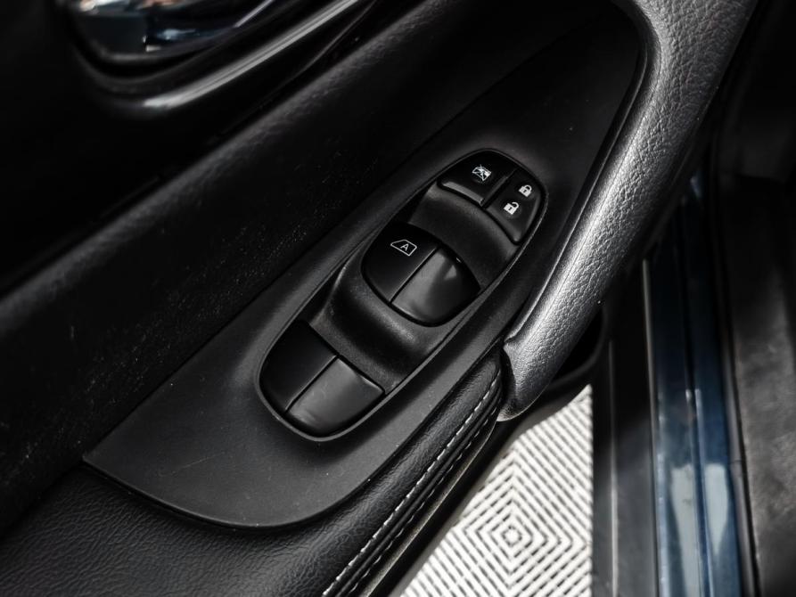 Nissan X-Trail III Рестайлинг Санкт-Петербург  - изображение 10