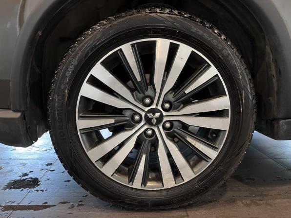 Mitsubishi Outlander III Рестайлинг 3 с пробегом 2020 года, цена 2 050 000 рублей, 167000 км, внедорожник, Автокод Объявления