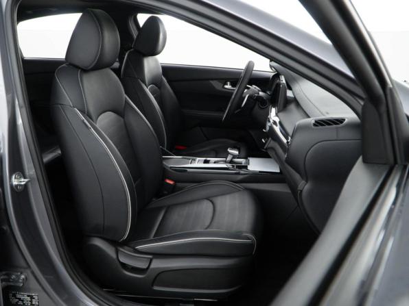 Kia K3 II (China Market) Рестайлинг с пробегом 2023 года, цена 1 631 444 рубля, 131302 км, седан, Автокод Объявления