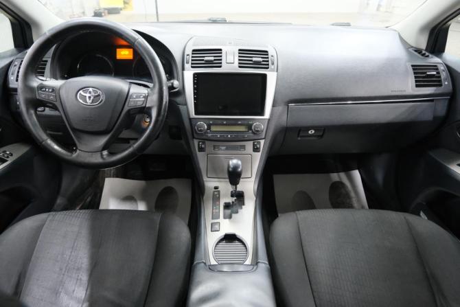 Toyota Avensis III с пробегом 2009 года, цена 1 049 000 рублей, 370000 км, седан, Автокод Объявления