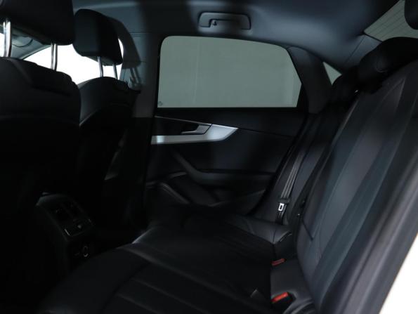 Audi A4 V (B9) с пробегом 2019 года, цена 1 950 000 рублей, 165500 км, седан, Автокод Объявления