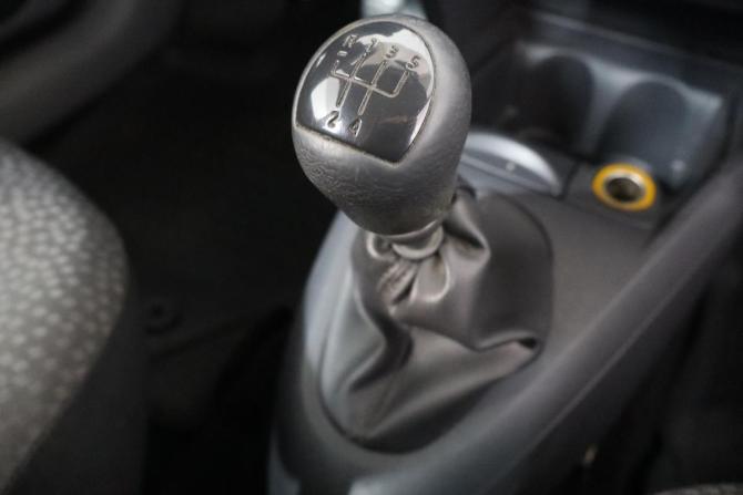 Renault Symbol I Рестайлинг 2 с пробегом 2007 года, цена 499 000 рублей, 94000 км, седан, Автокод Объявления