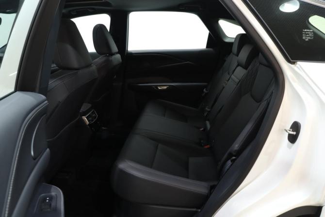 Lexus RX V с пробегом 2025 года, цена 8 200 000 рублей, 27 км, внедорожник, Автокод Объявления