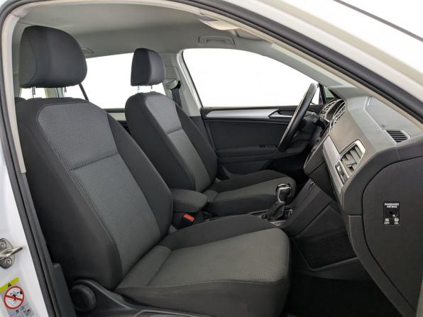Volkswagen Tiguan II с пробегом 2021 года, цена 2 700 000 рублей, 73888 км, внедорожник, Автокод Объявления