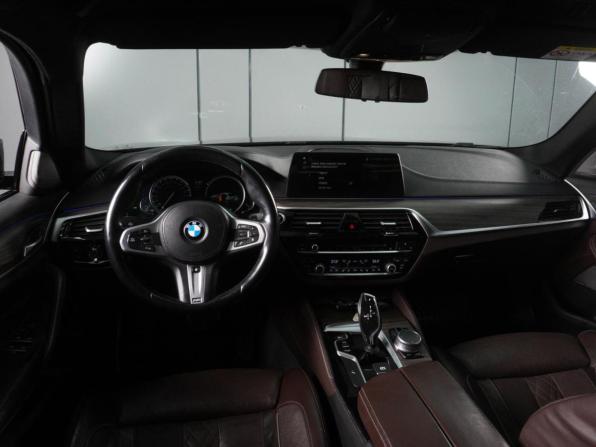 BMW 5 серии VII (G30/G31/G38) с пробегом 2017 года, цена 3 599 000 рублей, 193644 км, седан, Автокод Объявления