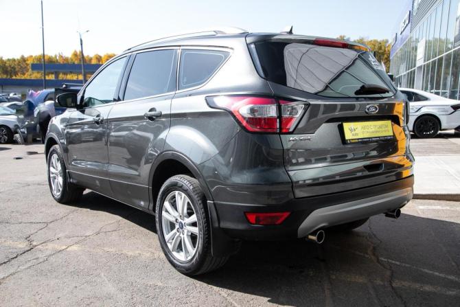 Ford Kuga II Рестайлинг с пробегом 2019 года, цена 1 899 000 рублей, 66000 км, внедорожник, Автокод Объявления