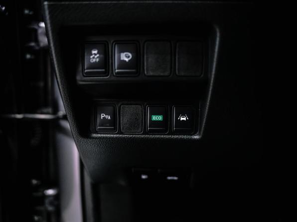Nissan Qashqai II с пробегом 2016 года, цена 1 690 000 рублей, 126237 км, внедорожник, Автокод Объявления